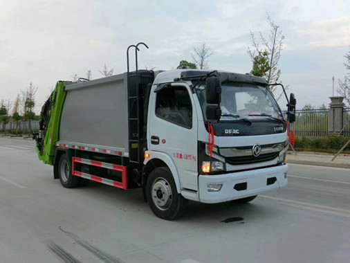 國(guó)六東風(fēng)壓縮式垃圾車(chē)（8方）